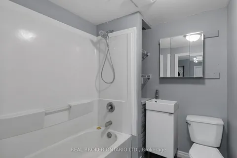 65 Ottaway Avenue, ON L4M 2X1