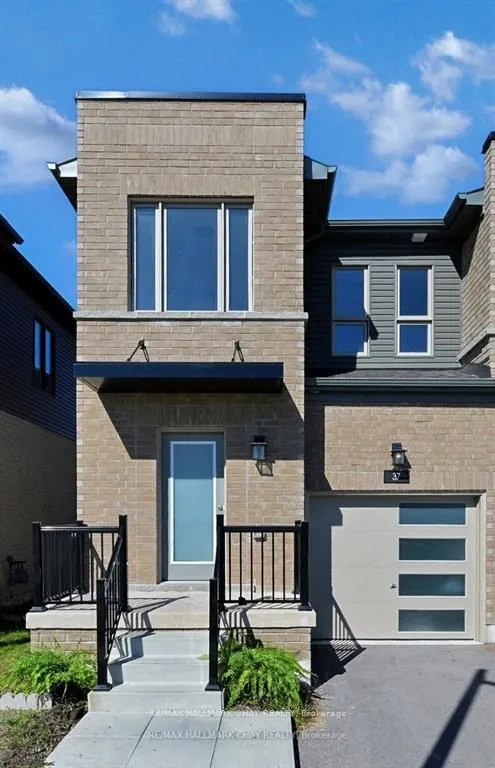37 Turnberry Lane, ON L9J 0M8