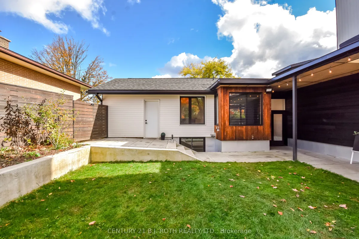 20 Weldon Street, ON L4M 4J4