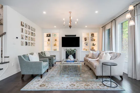 155 Glenlake Boulevard, ON L9Y 0X2