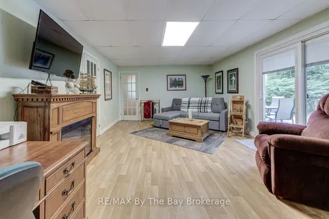 1819 River Road, ON L9Z 2X5