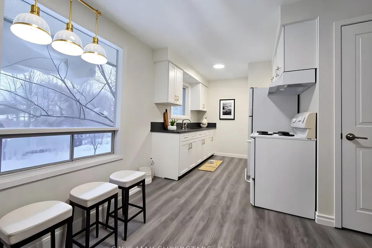 35 BERNICK Drive, ON L4M 5C1