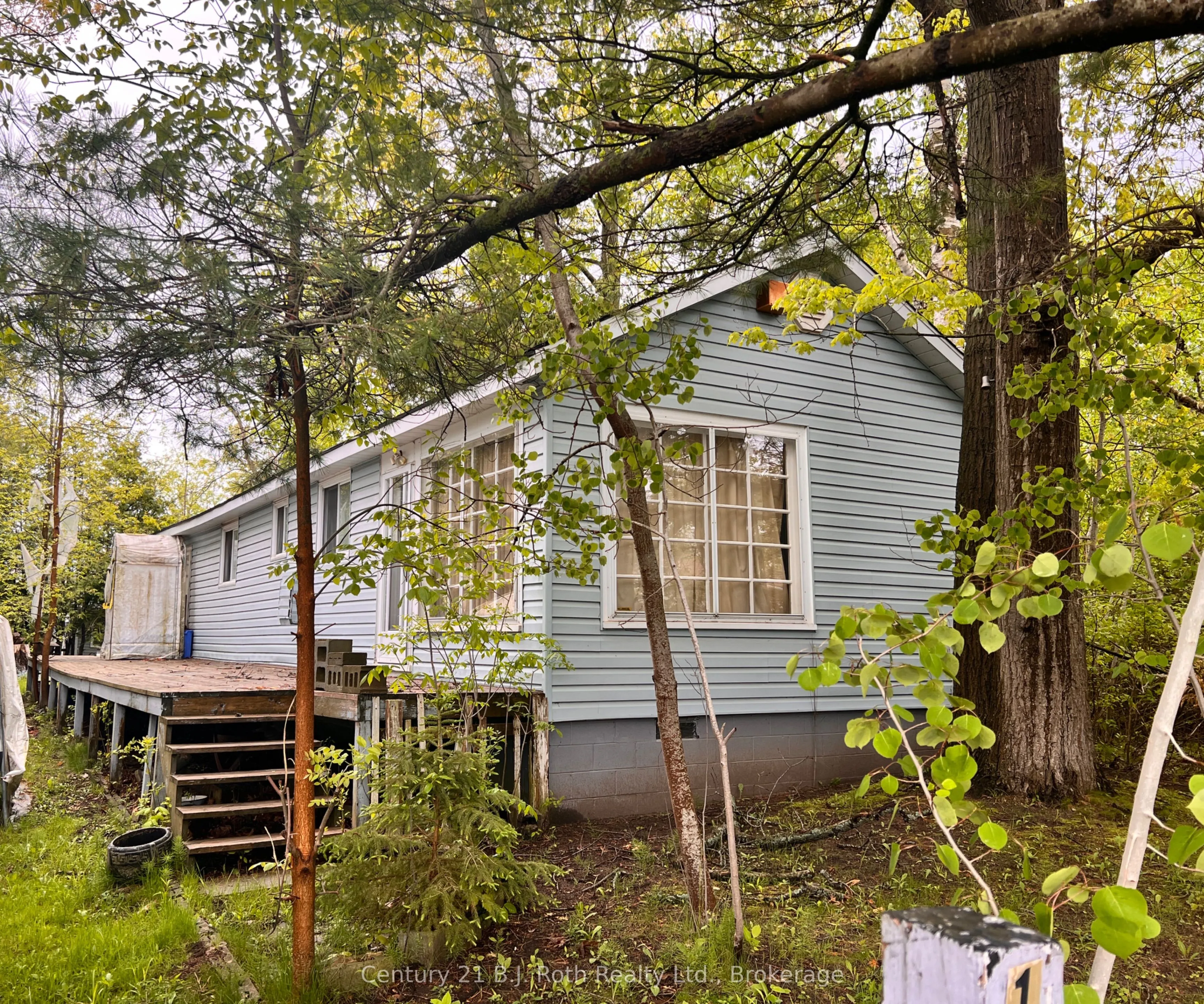 152 Beck Street, ON L9Z 2K7