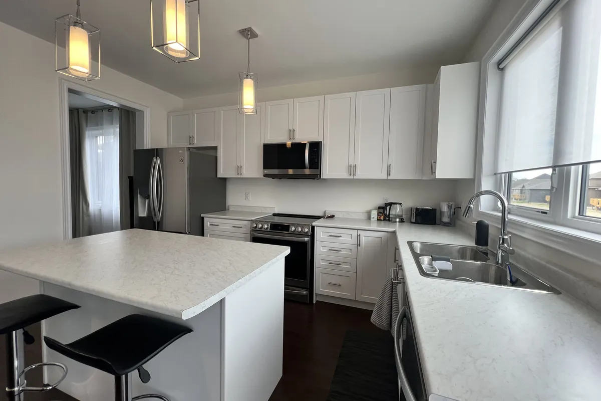 280 Ramblewood Drive, ON L9Z 0L5