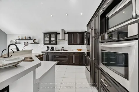 93 Seline Crescent, ON L4N 5V7