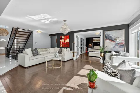 93 Seline Crescent, ON L4N 5V7