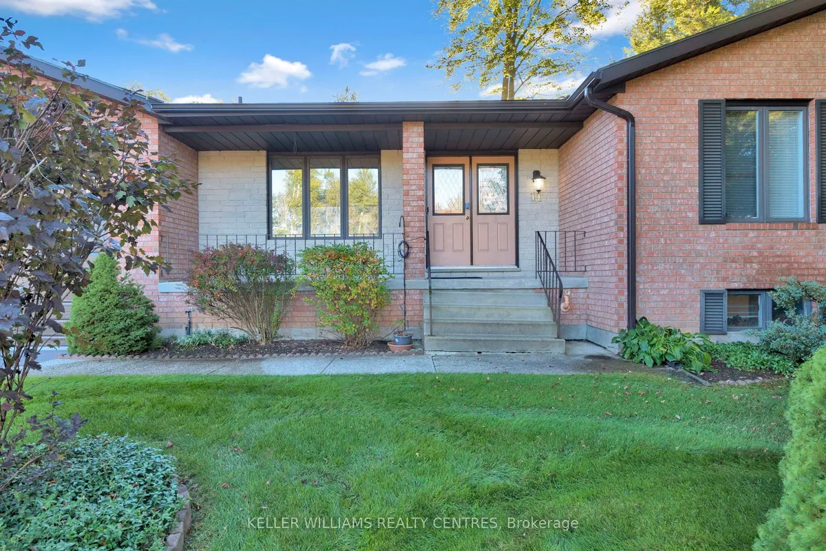 11 Birchmount Circle, ON L9Z 1H8