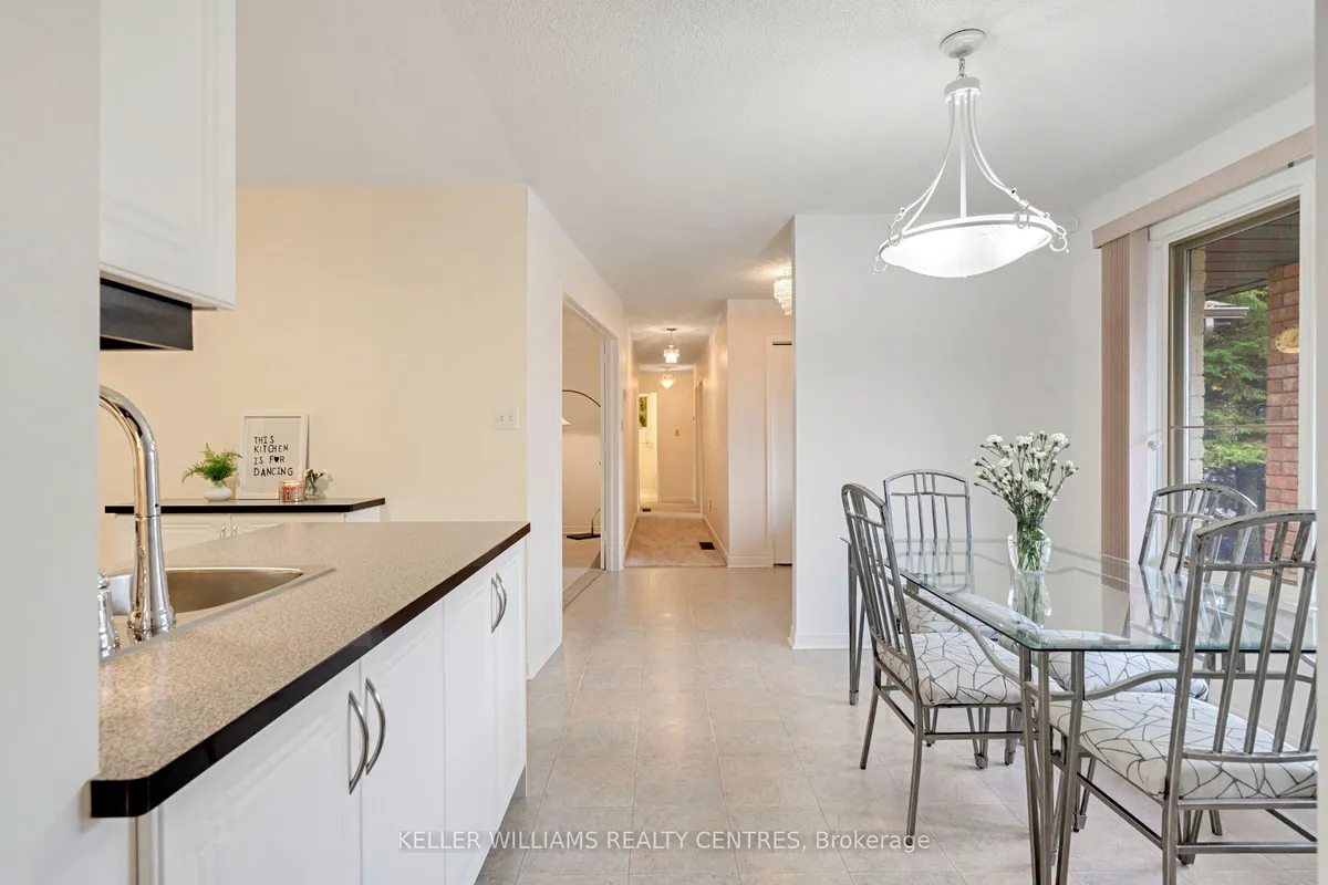 11 Birchmount Circle, ON L9Z 1H8