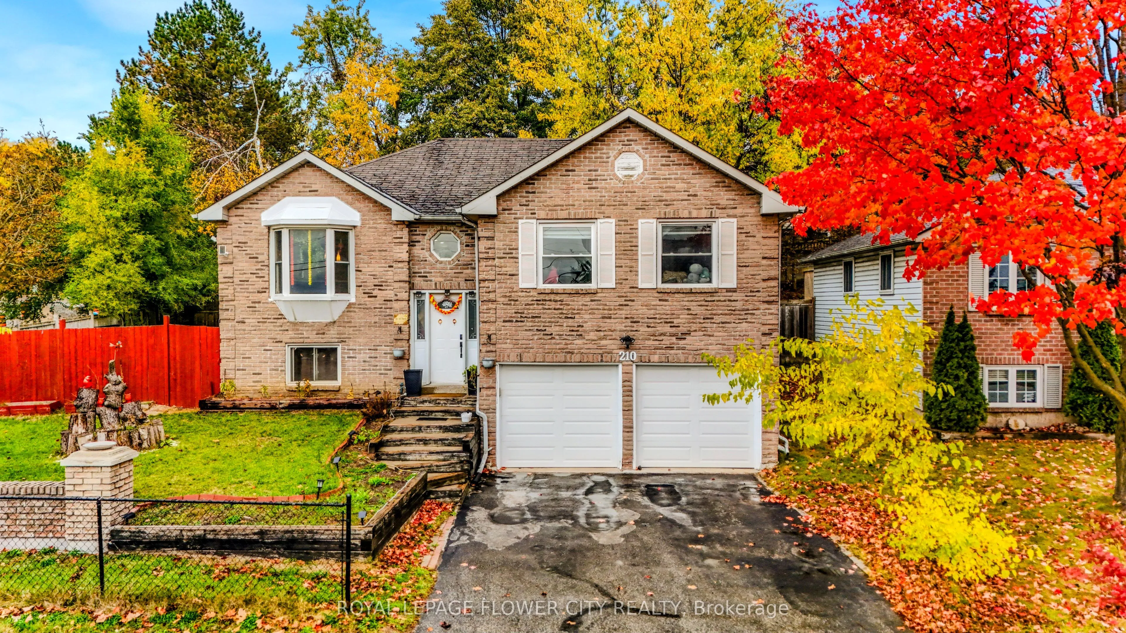 210 Edgehill Drive, ON L4N 1M1