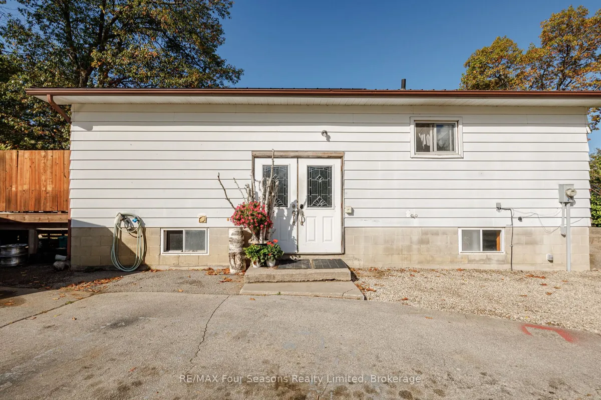 24 Indianola Crescent, ON L9Z 2W3