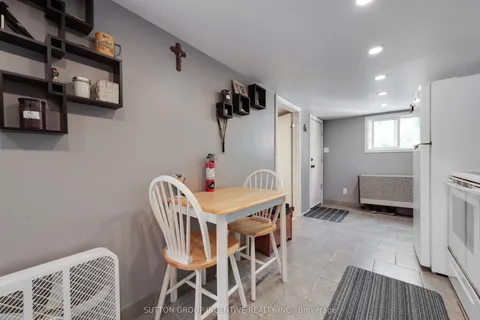 87 Dunlop Street, ON L3V 5P3