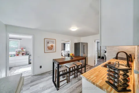 116 Robert Street, ON L9M 1J2