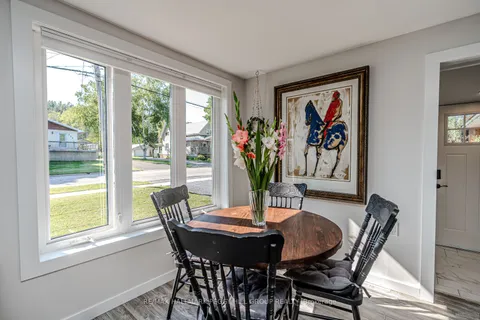 141 Poyntz Street, ON L9M 1P5