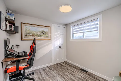 141 Poyntz Street, ON L9M 1P5