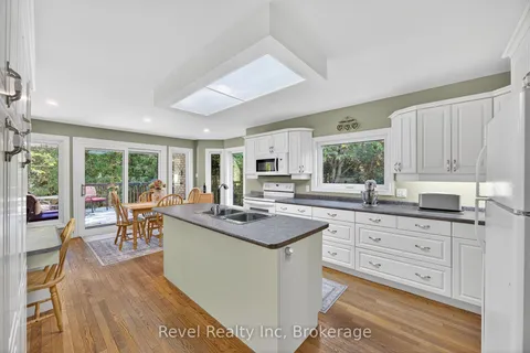 7190 93 Highway, ON L0K 2E1