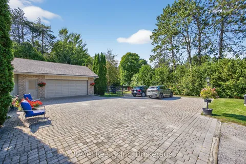 7190 93 Highway, ON L0K 2E1