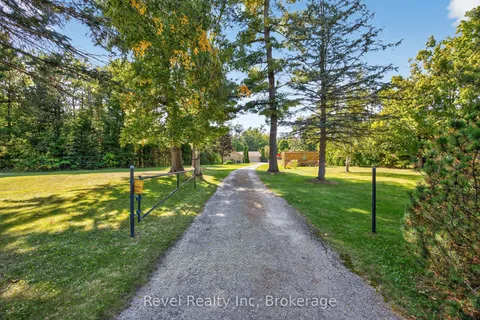 7190 93 Highway, ON L0K 2E1