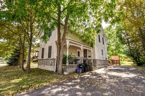 57 Penetang Street, ON L4M 1V5