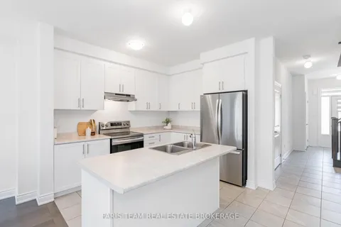 7 Lisa Street, ON L9Z 0K9