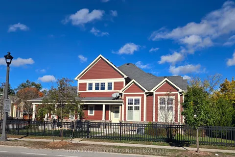 2 Loggers Gate Gate, ON L9Z 0E7