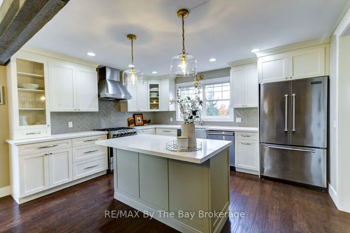 1595 County 42 Road, ON L0M 1S0