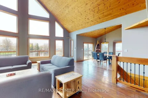 31 Paradise Boulevard, ON L0K 1B0