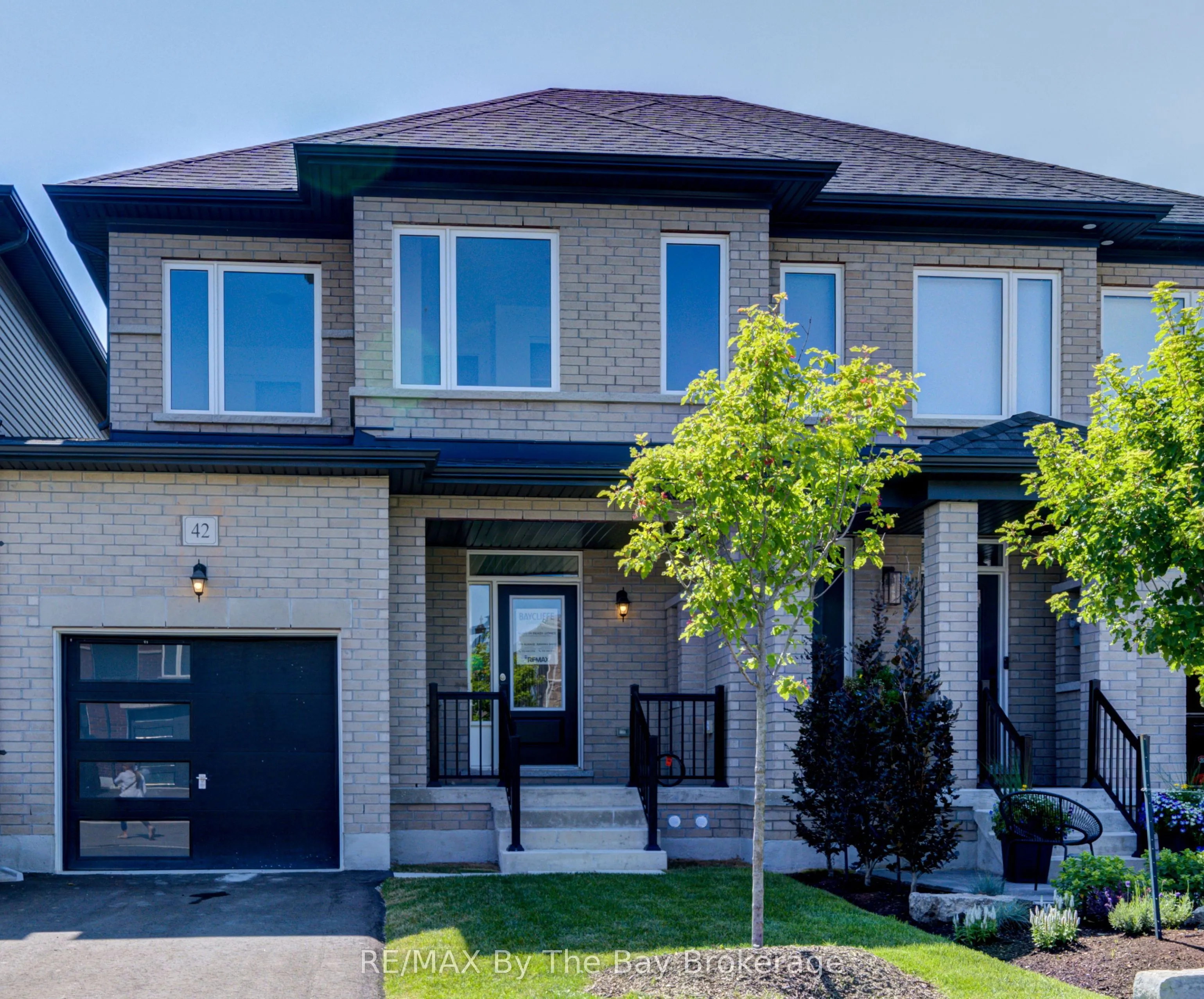 42 Lisa Street, ON L9Z 1J9