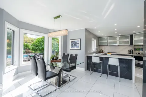 127 Goldfinch Crescent, ON L0L 2J0