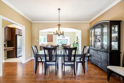 64 Red Oak Crescent, ON L0L 2L0