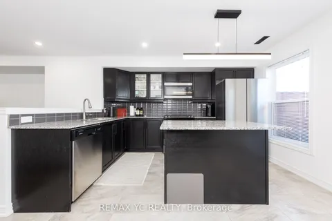 1 Leggott Avenue, ON L4N 6B1