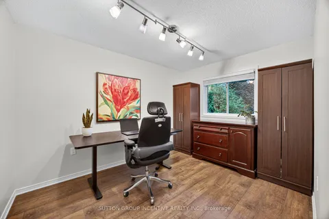 87 Irwin Drive, ON L4N 7A9