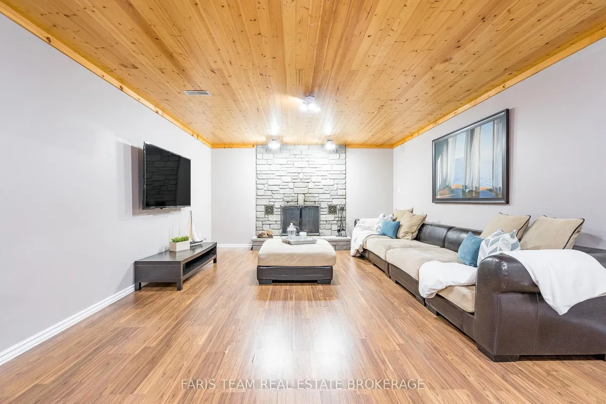 21 Maryjane Road, ON L0L 2T0