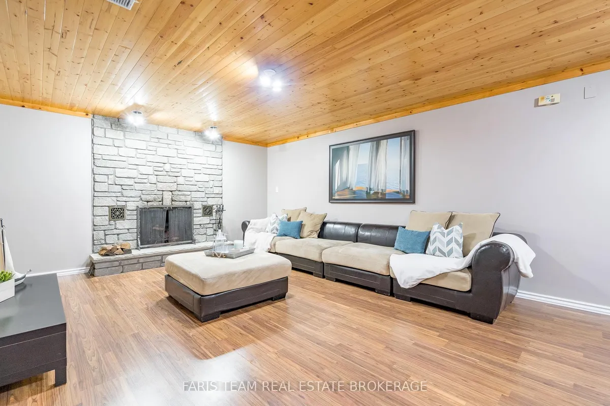 21 Maryjane Road, ON L0L 2T0