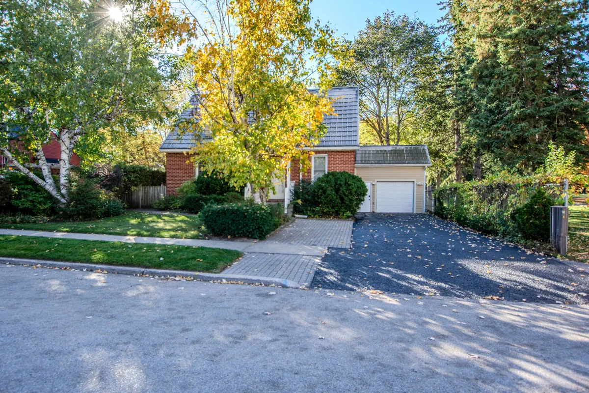 25 Holgate Street, ON L4N 2T6