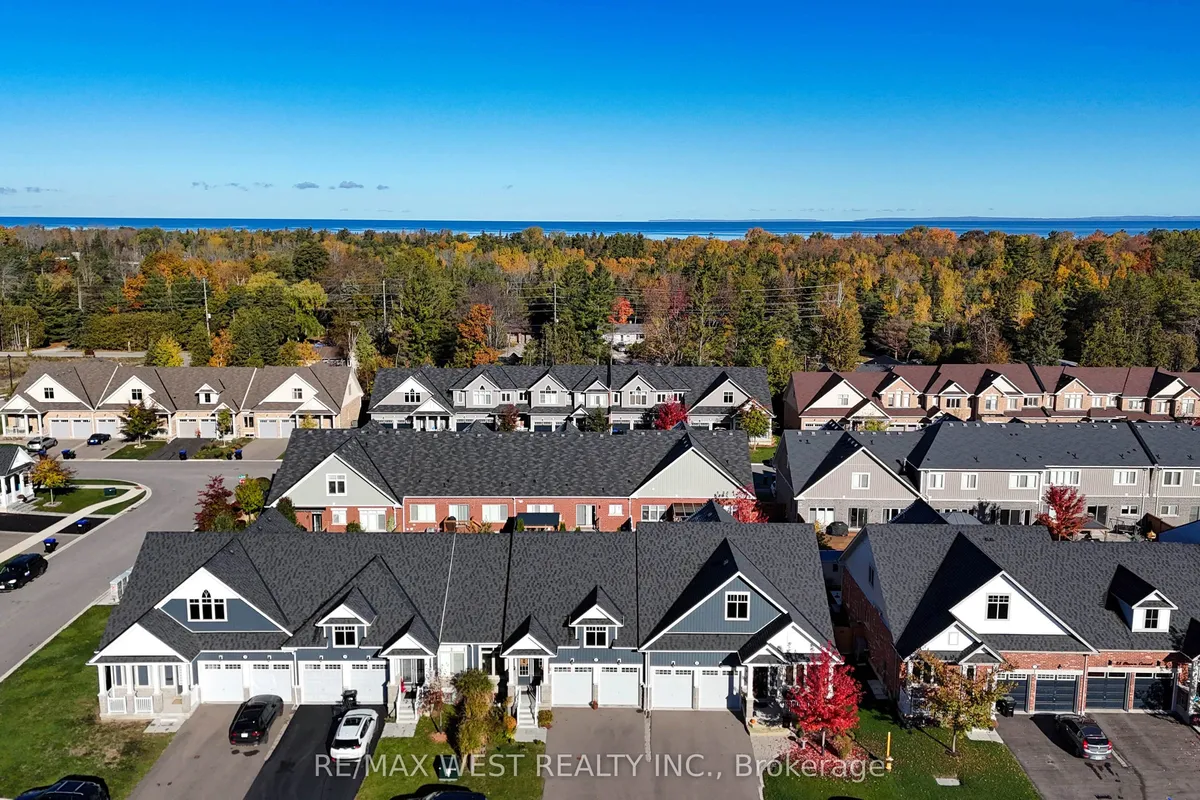 22 Bianca Crescent, ON L9Z 0H7