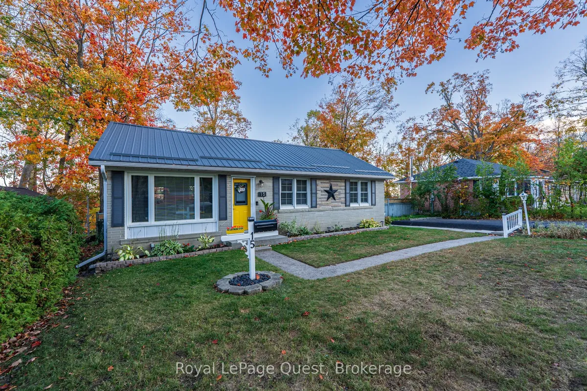 15 Karen Crescent, ON L3V 3H2