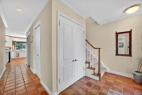 7 Maplecrest Road, ON L9X 0P8