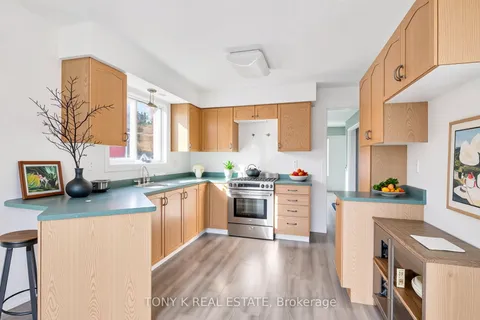 108 Kingsridge Road, ON L4N 8K5