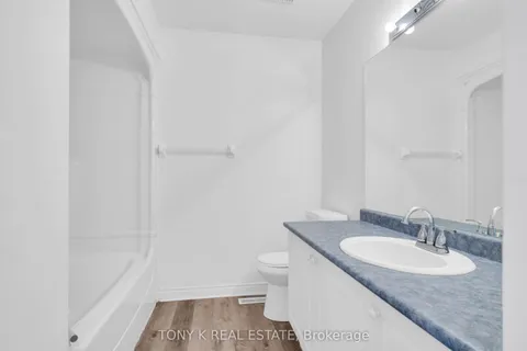 108 Kingsridge Road, ON L4N 8K5