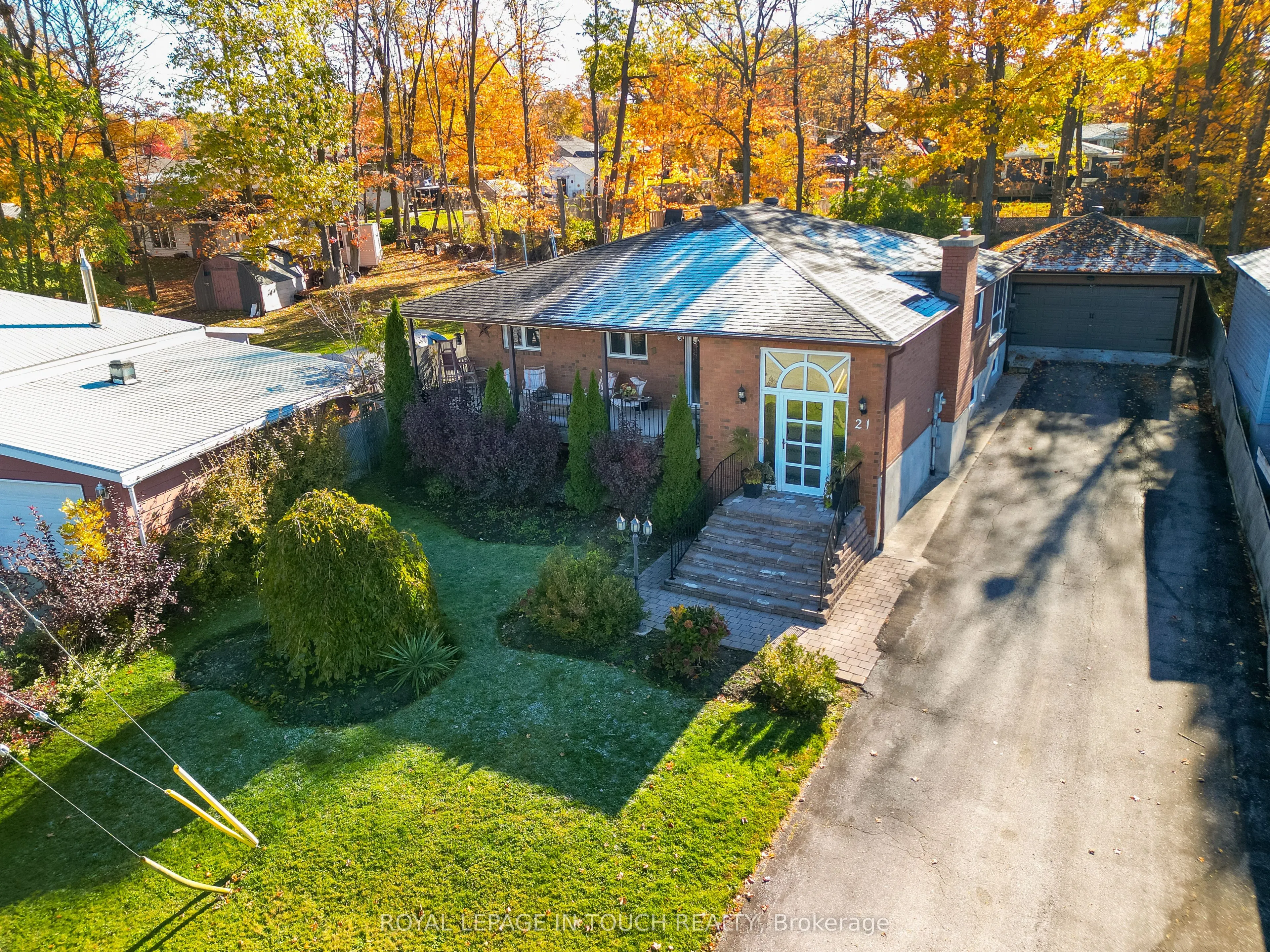 21 Robins Point Road, ON L0K 2A0