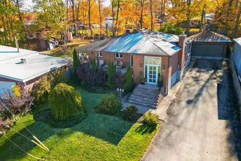 21 Robins Point Road, ON L0K 2A0