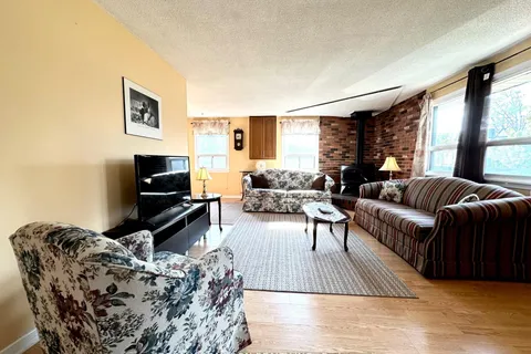 2763 Maple Trail, ON L0K 1B0