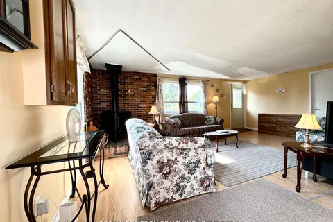 2763 Maple Trail, ON L0K 1B0