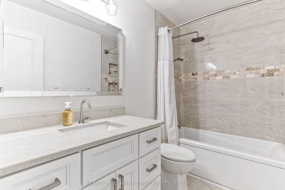 135 Trevino Circle, ON L4M 6T8