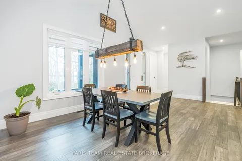 1532 Champlain Road, ON L9M 0C1