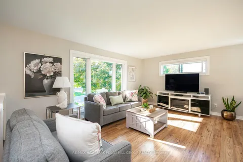 17 Bertram Drive, ON L0L 1P0