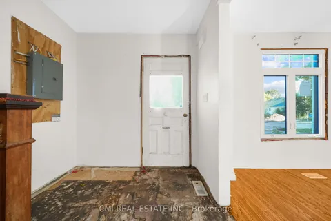 43 Perry Street, ON L4N 2G2