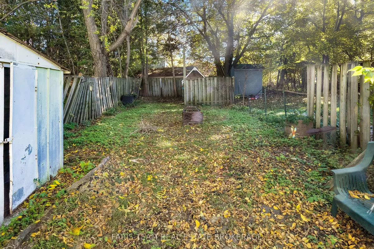 409 Dominion Avenue, ON L4R 1P2