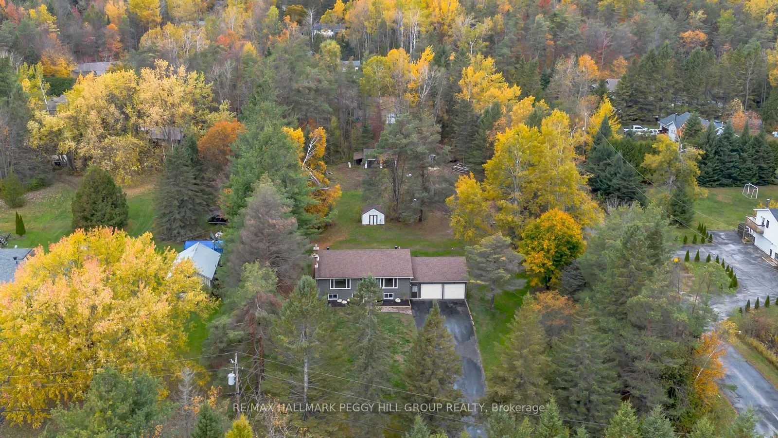 16 Hillview Crescent, ON L9X 1N4