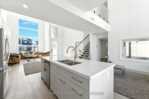 3781 Sunbank Crescent, ON L3V 8N1